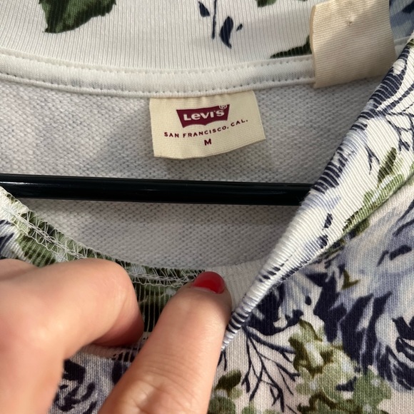 Levi flower sweatshirt. Like new, worn once. - Picture 3 of 4